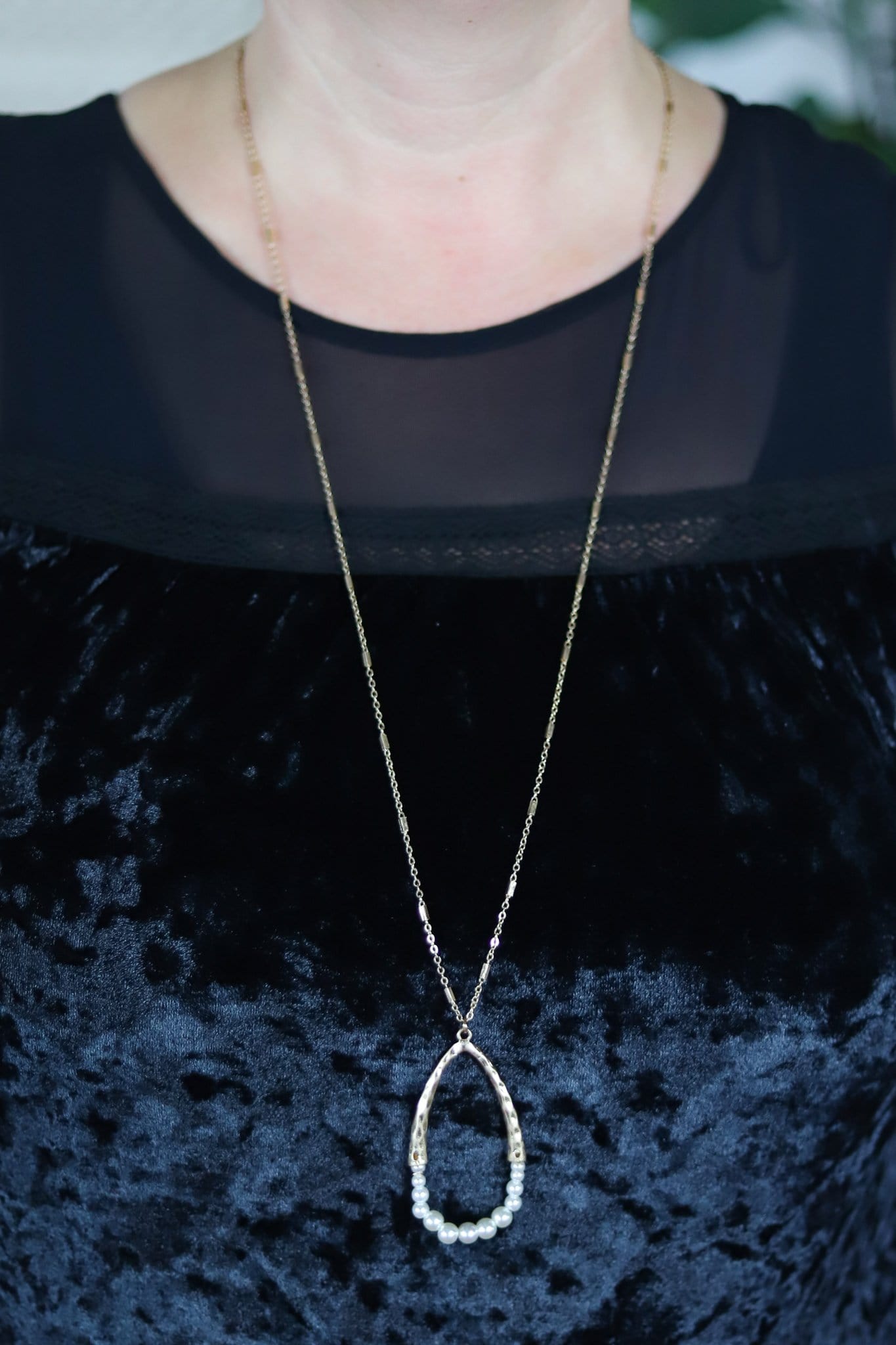 gold chain beaded pearl necklace