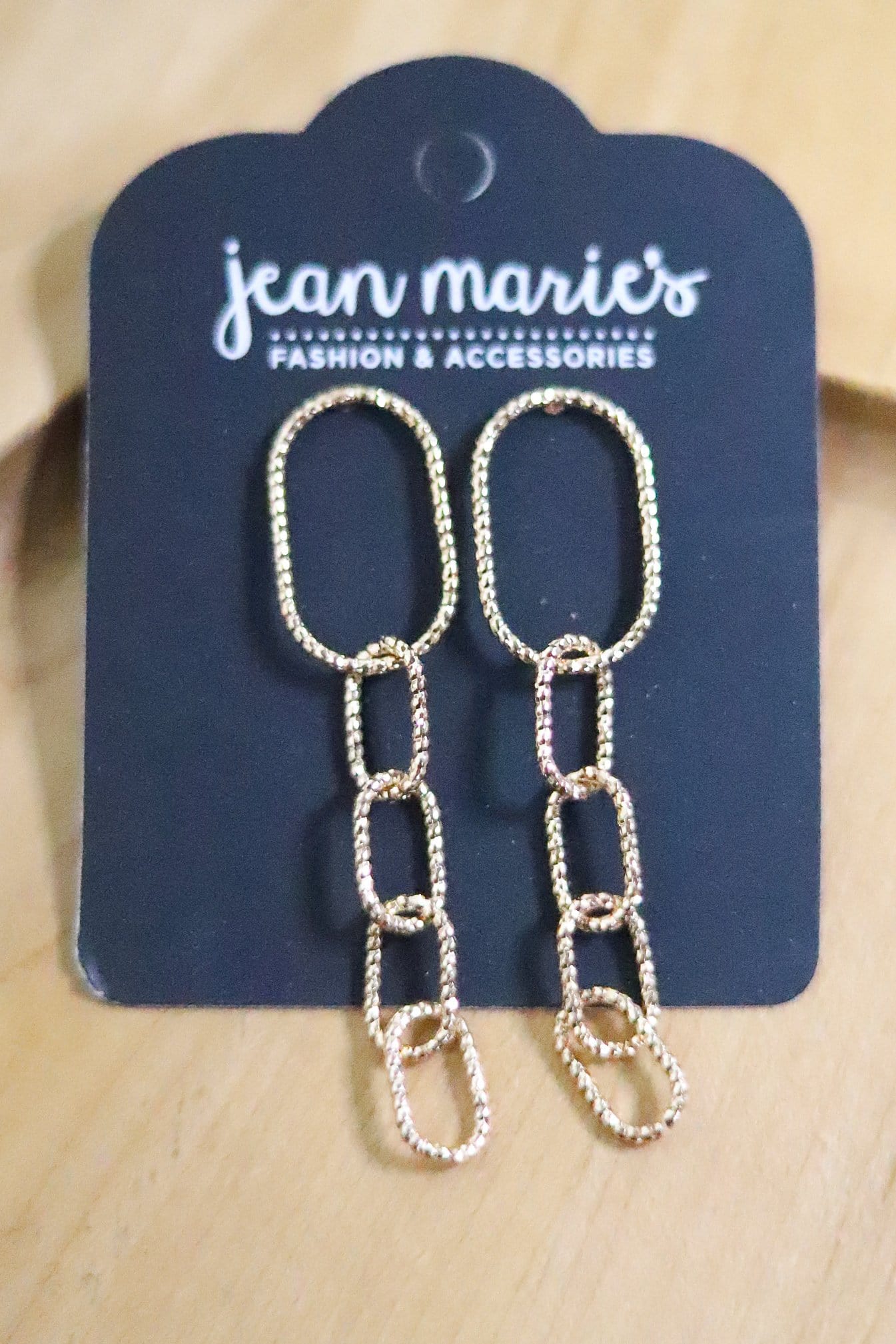 gold delicate chain earring 