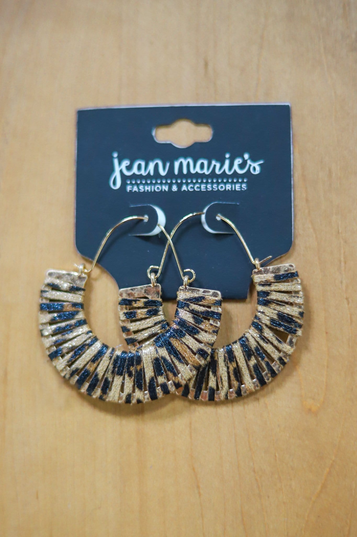 leopard print leather earring 