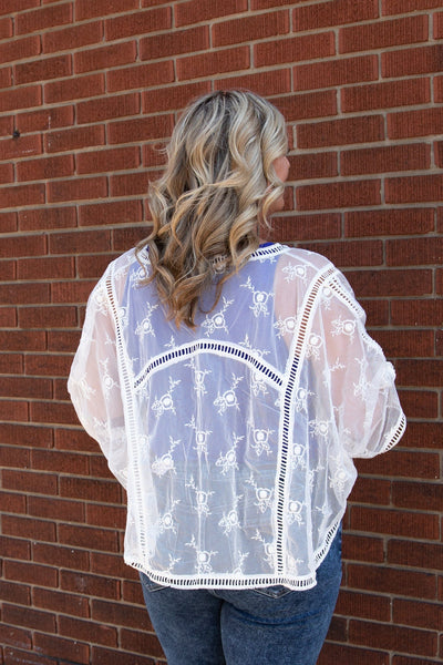 White Lace Crop Kimono