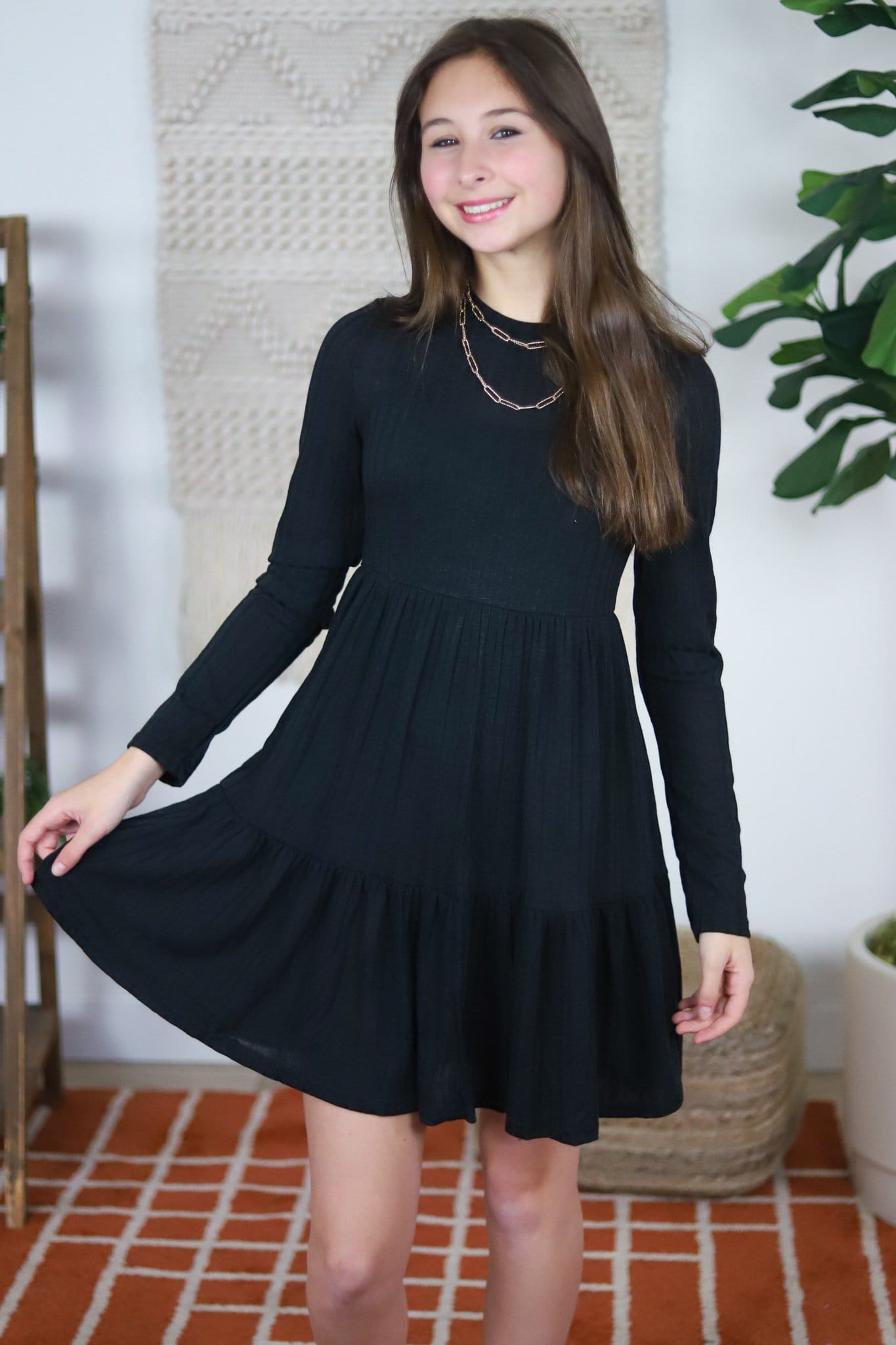 black ribbed short dress