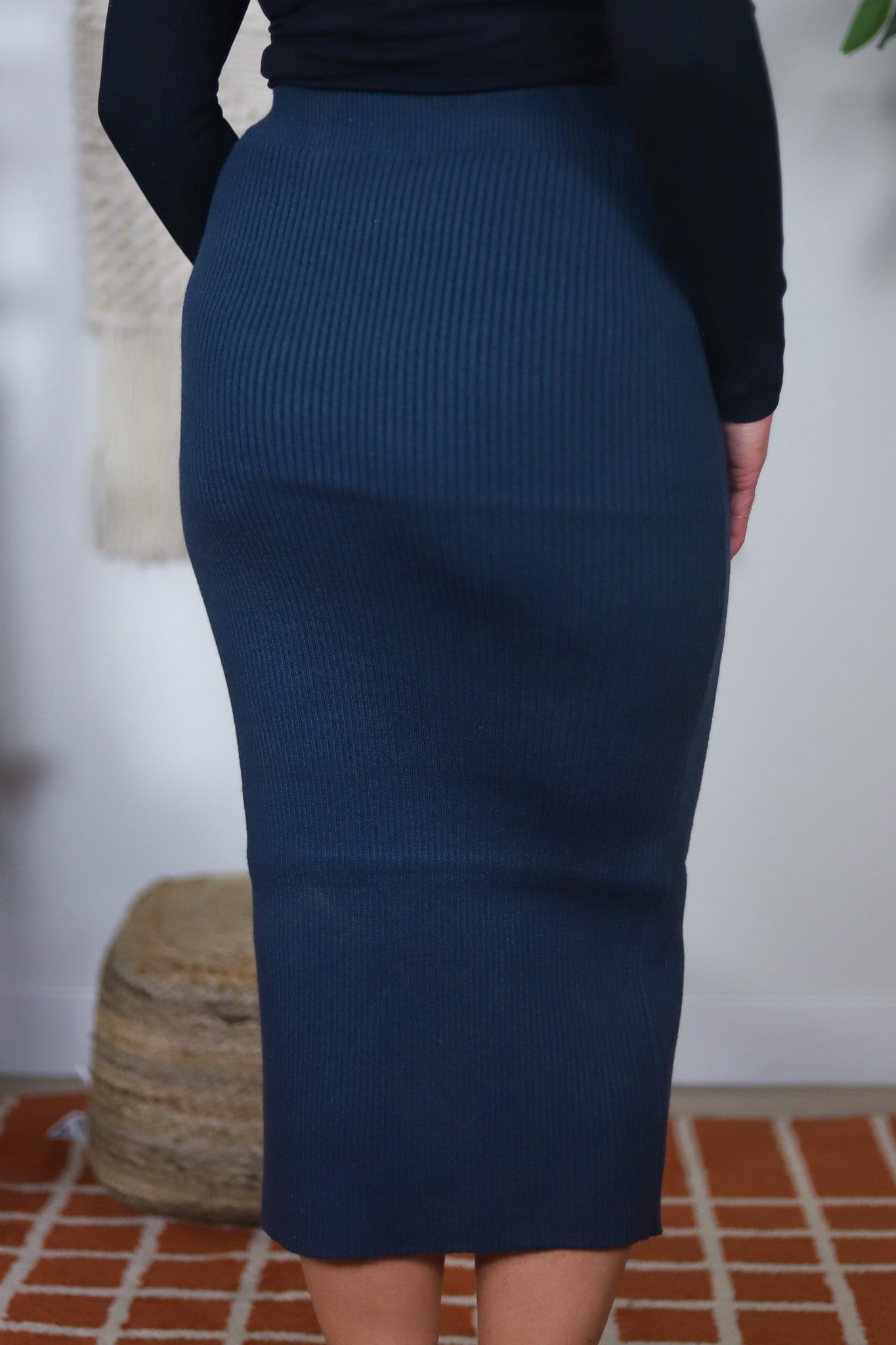 back of blue ribbed skirt 