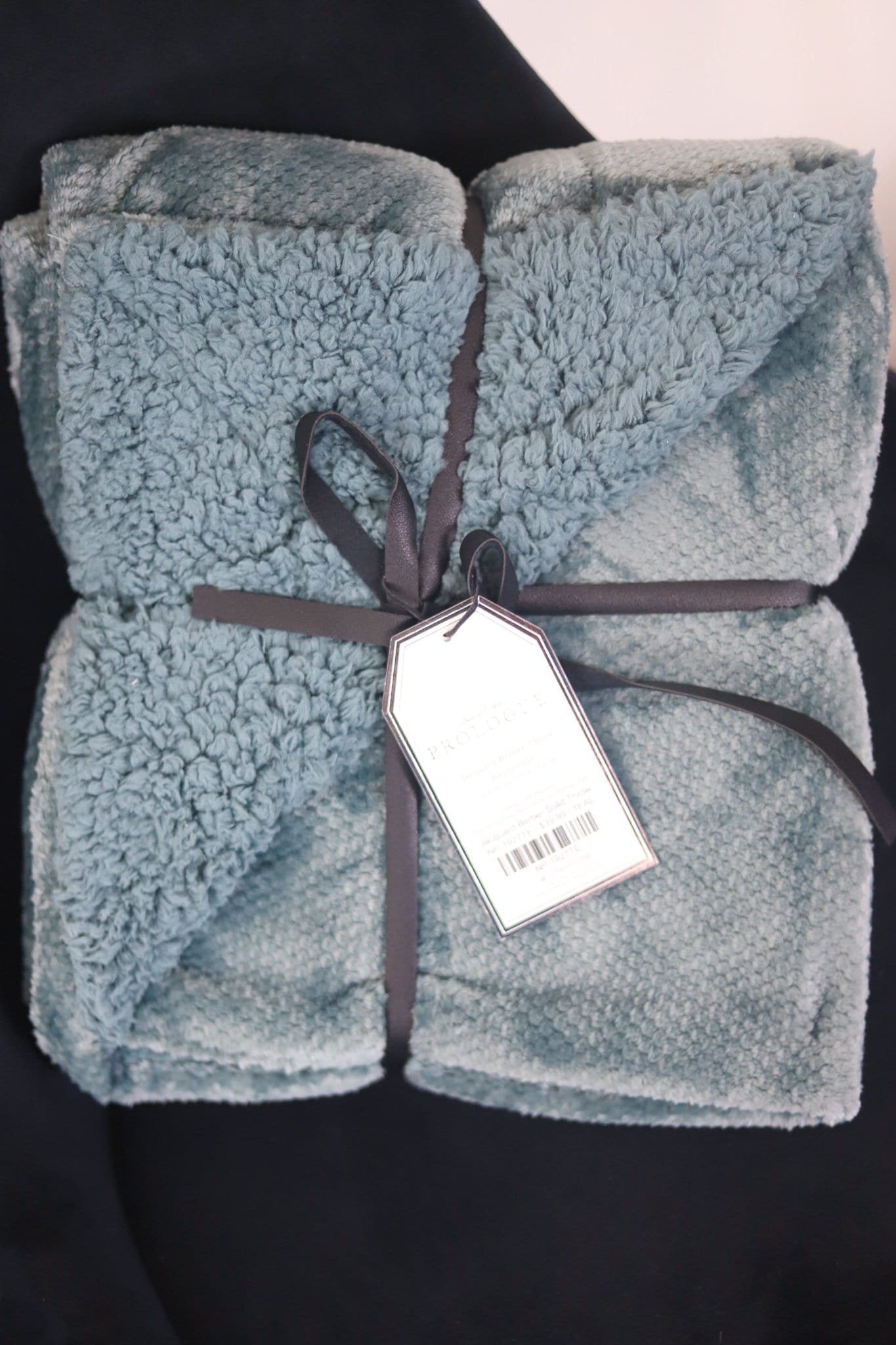  metallic teal soft throw blanket