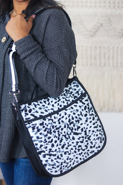 Jolee Printed Neoprene Crossbody w/Guitar Strap