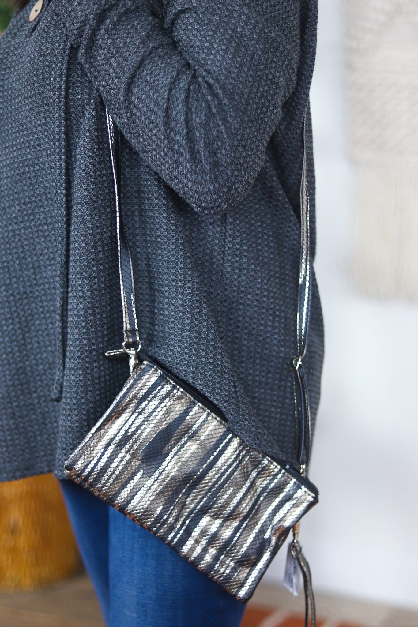 gold black white striped small bag 