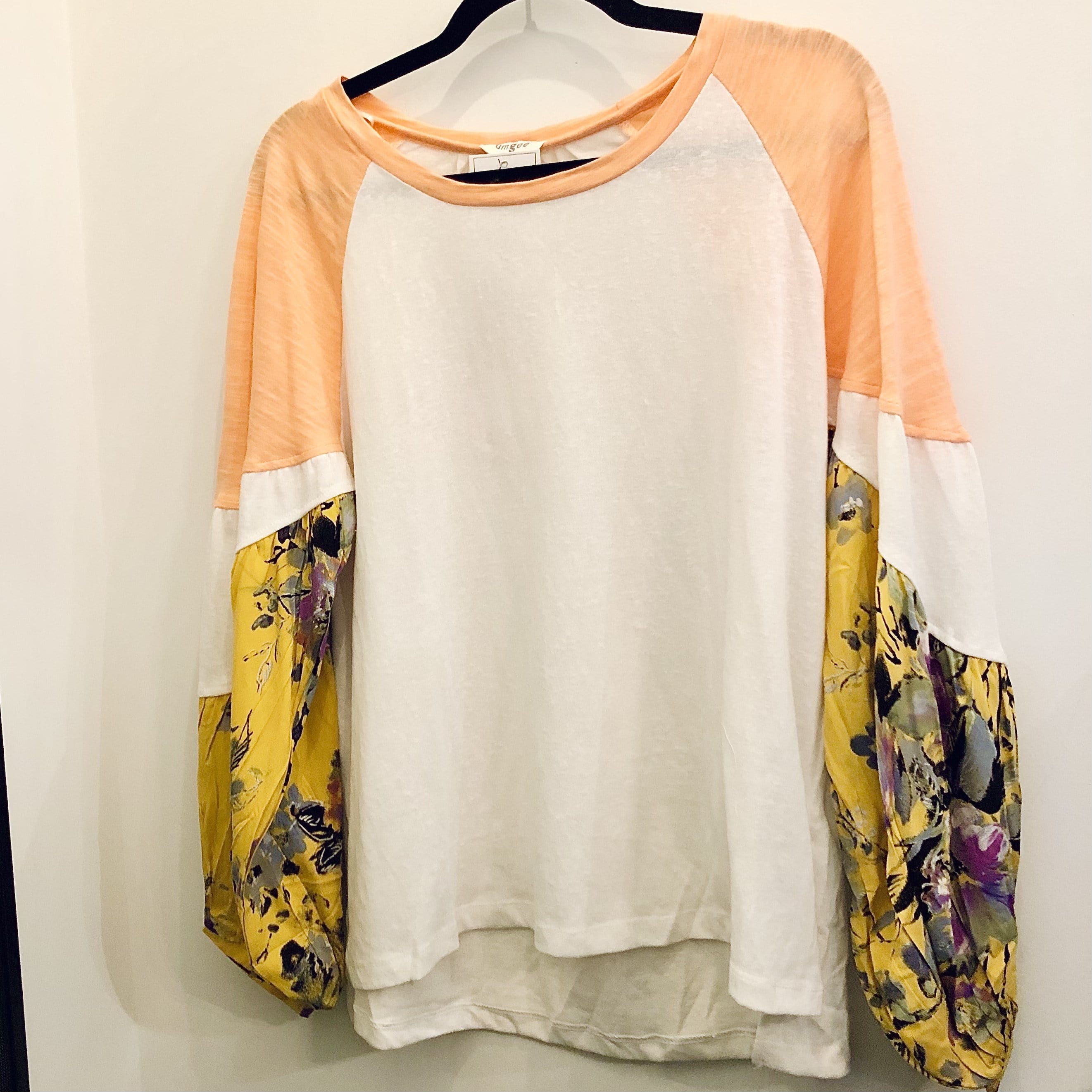 Cream Floral Colorblock Puff Sleeve Top