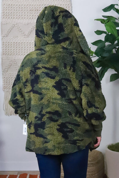 Camo Plush Sherpa Cardigan Onesize