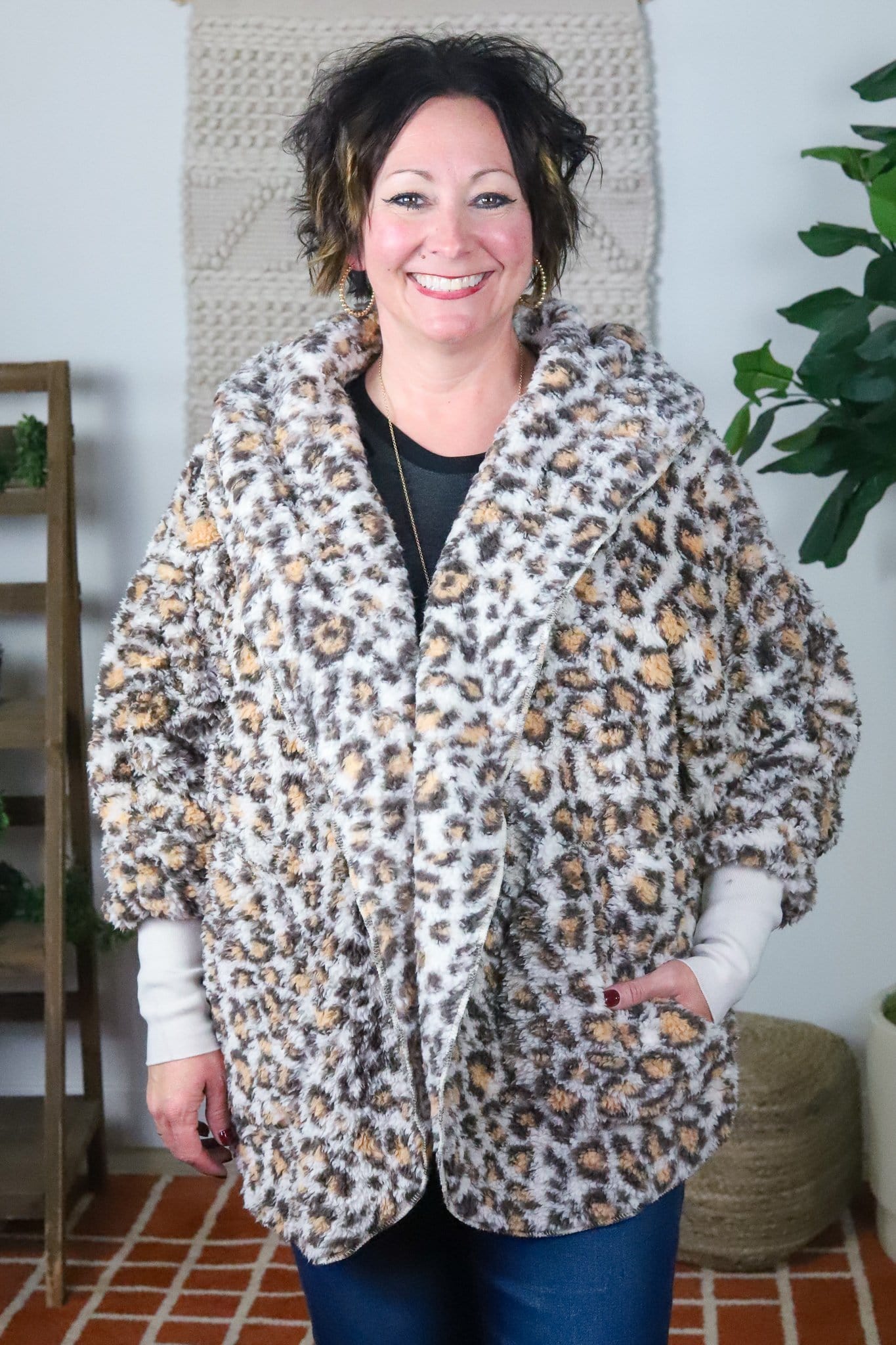 Tan Leopard Plush Sherpa Cardigan Onesize