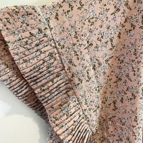 Blush Ditzy Floral Pleated Sleeve Top