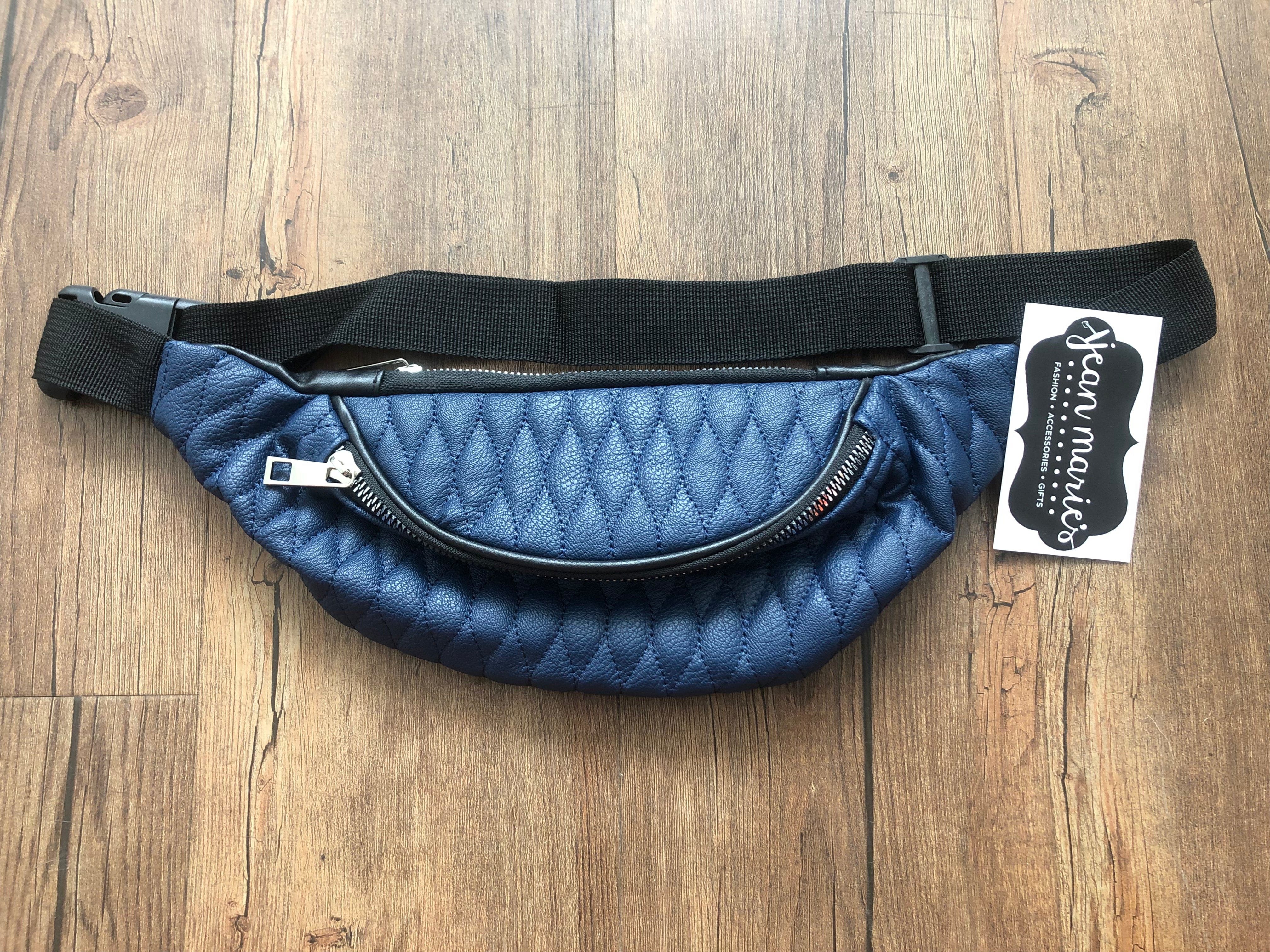 Navy Quilted Texture Belt Bag