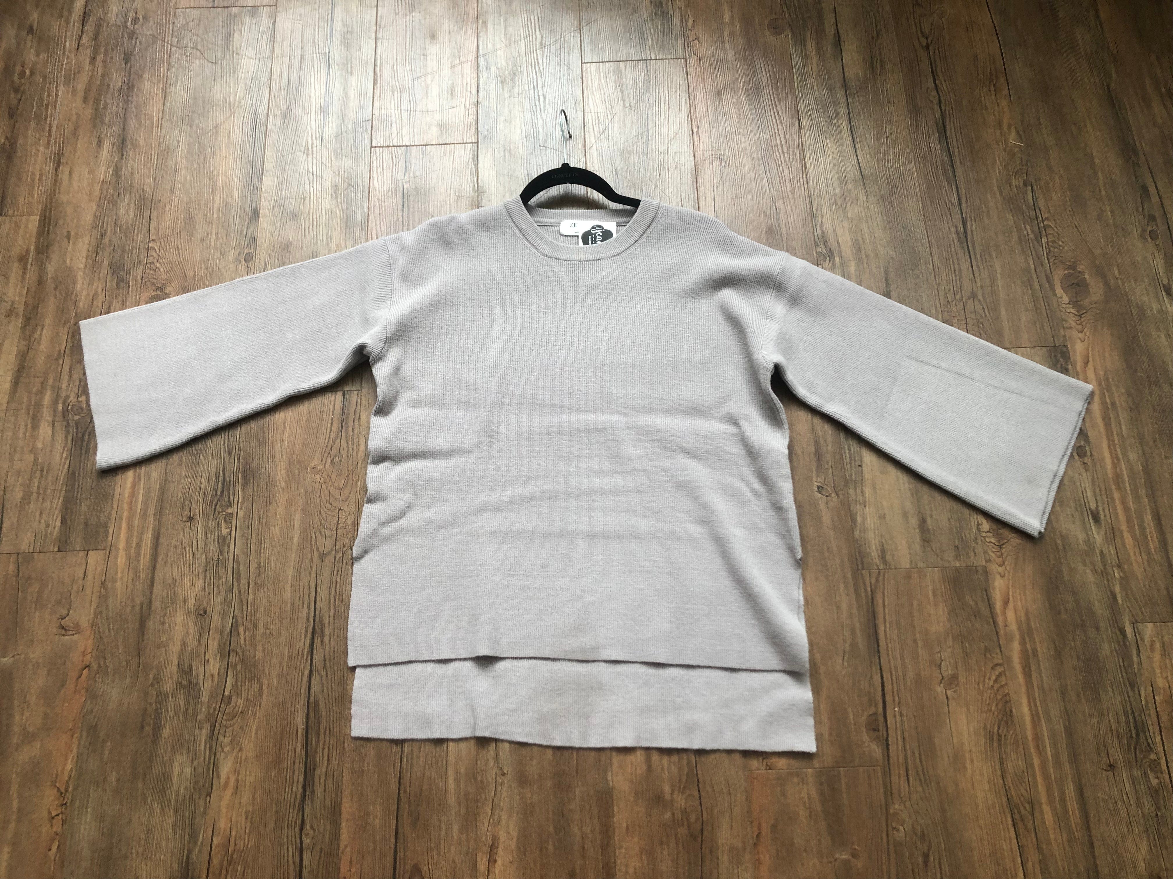 Light Grey Bell Sleeve Sweater