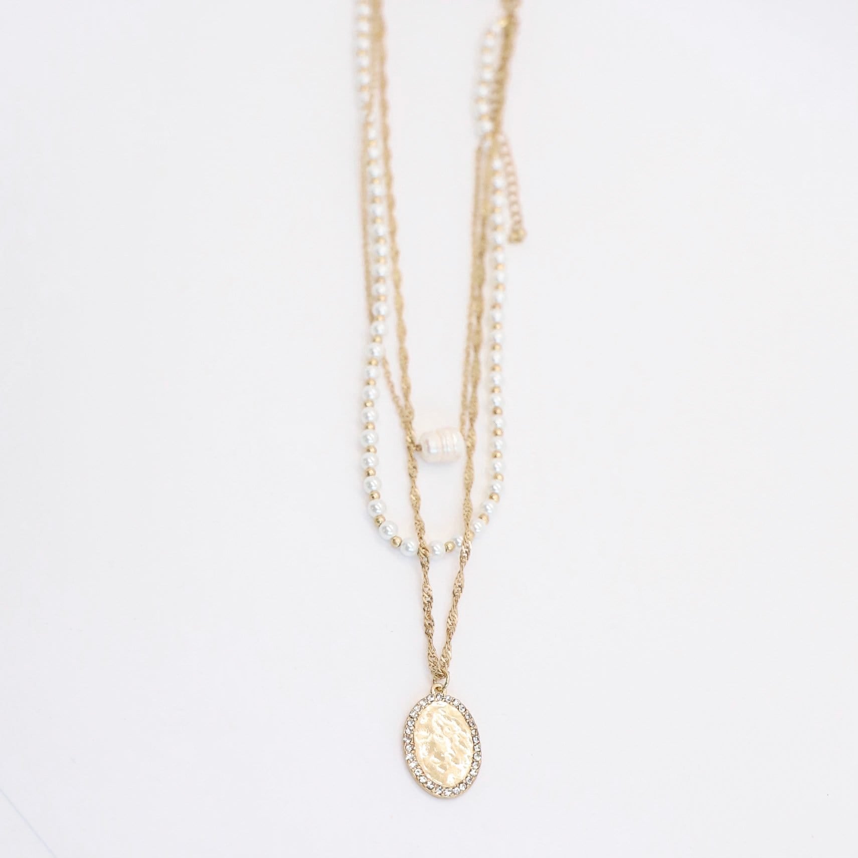 Triple Layer Necklace w/Pearls