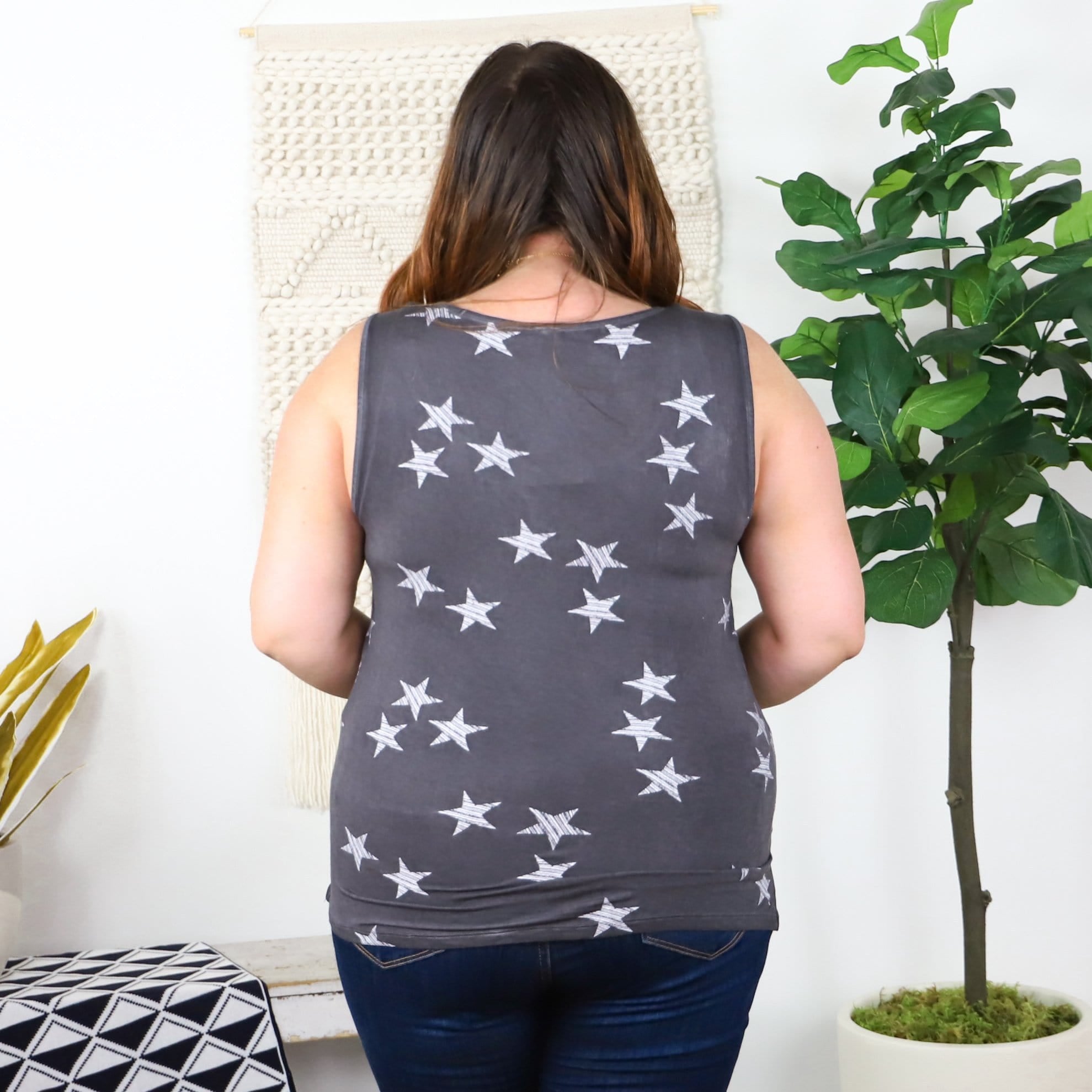 Distressed Star Tank