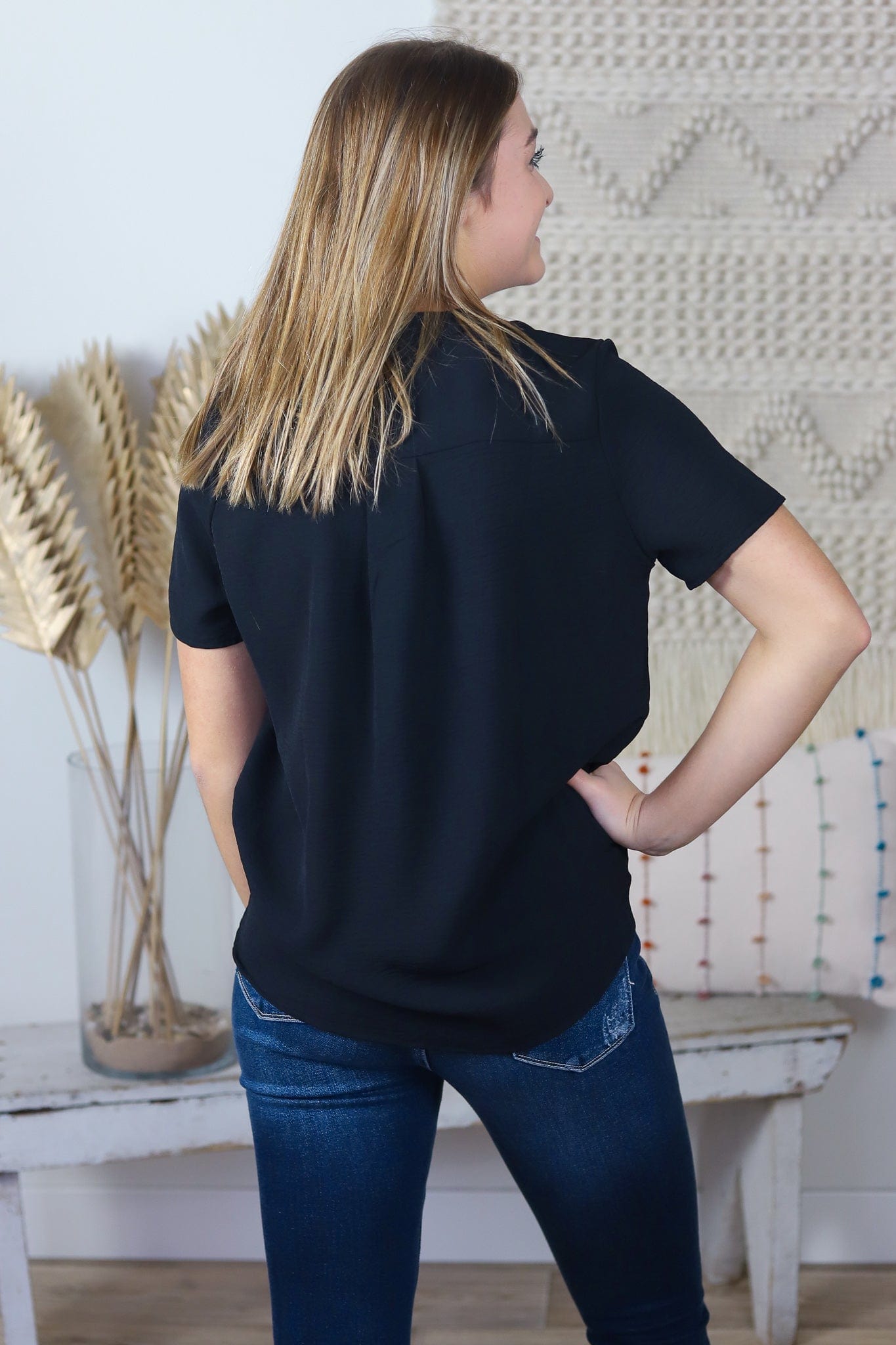 Black Favorite V-Neck Short Sleeve Blouse