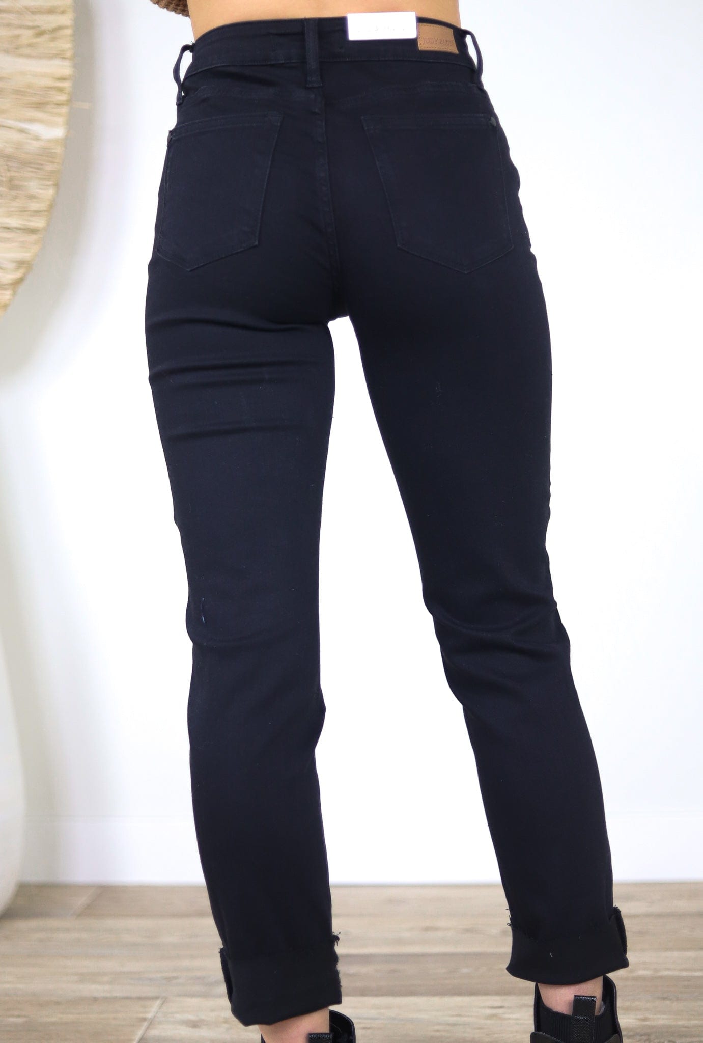 Black Distressed Skinny Jean