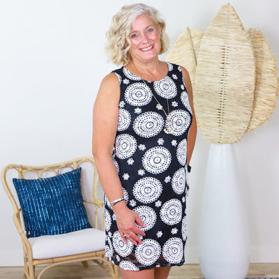 Black Mandalla Print Shift Dress