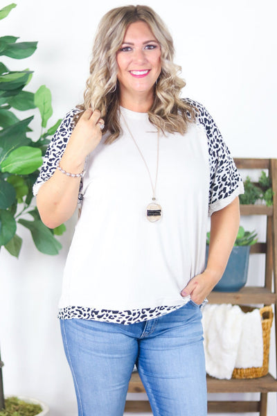 Contrast Cheetah Sleeve Top