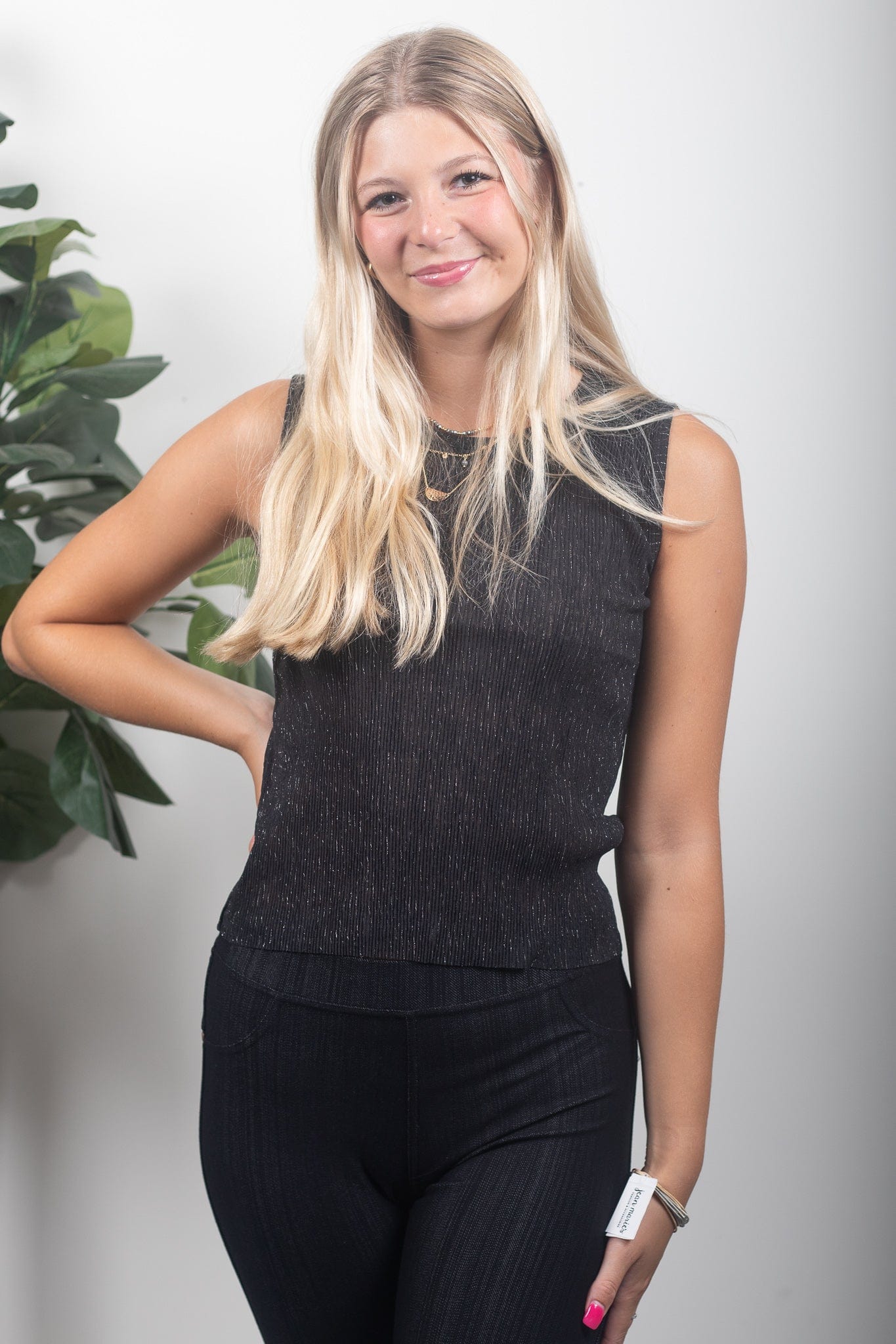 black tank