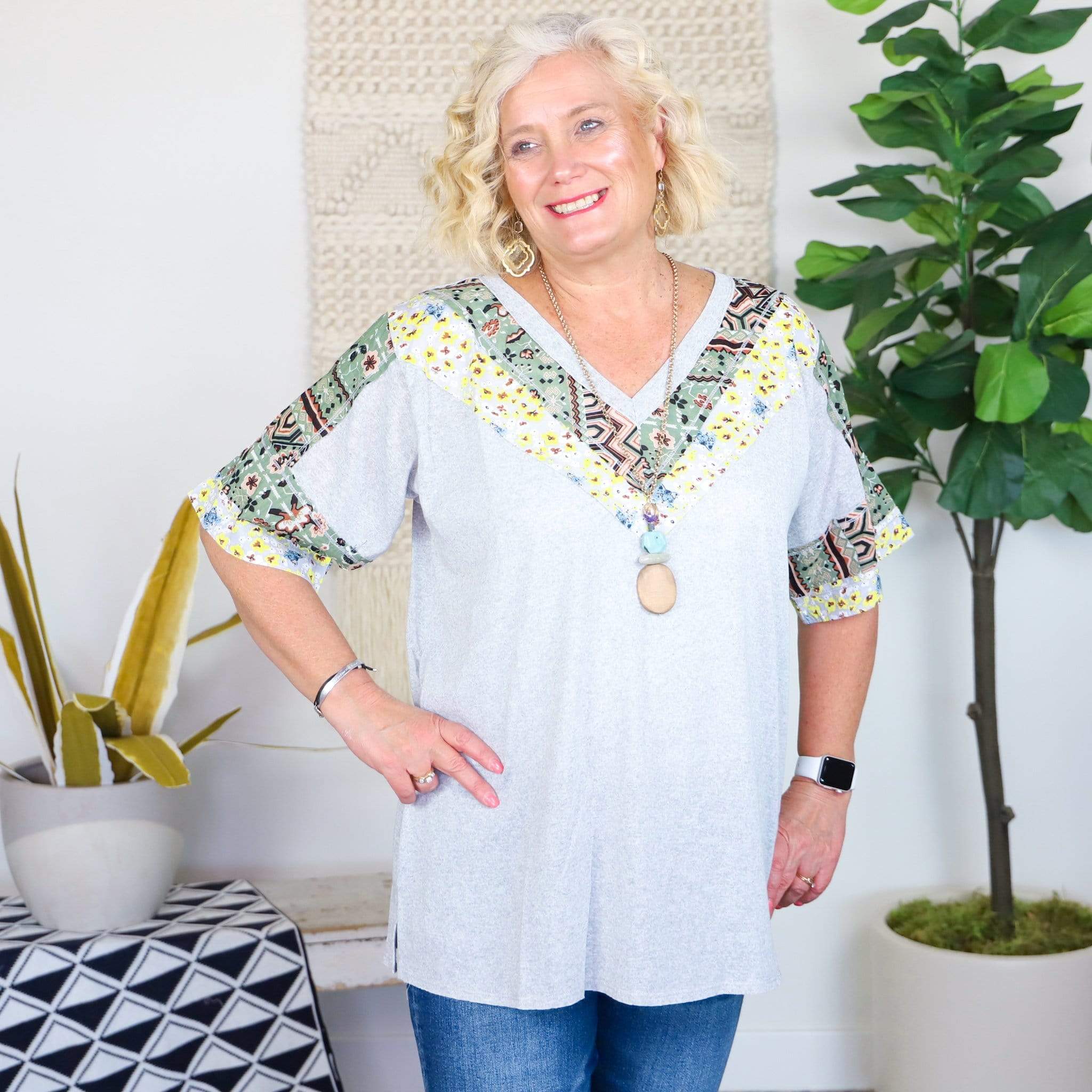 grey mix pattern accent short sleeve top 