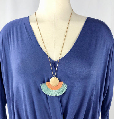 Speckled Tassel Pendant Necklace