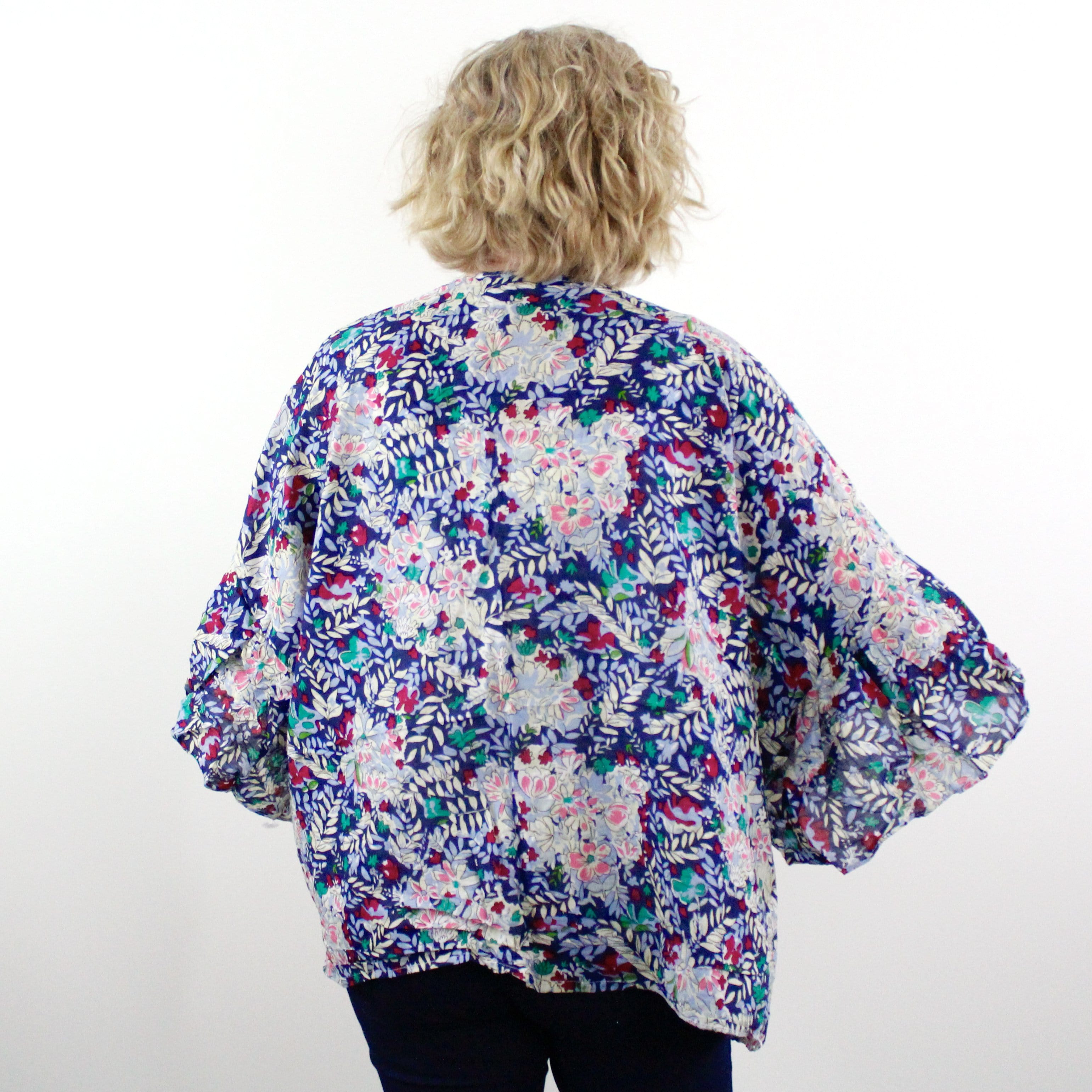 Flower Ruffle Sleeve Kimono