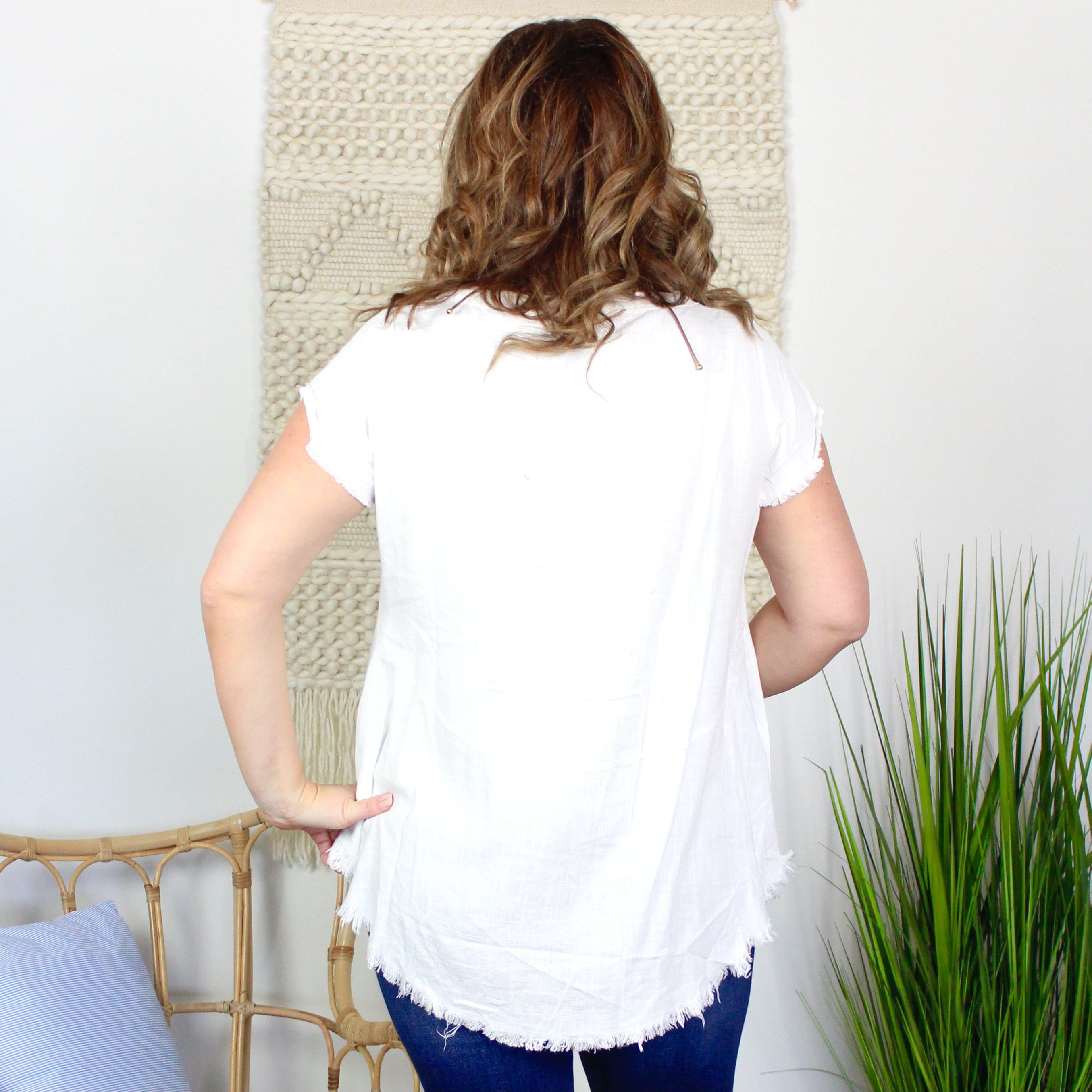 Round Neck Frayed Hem Top