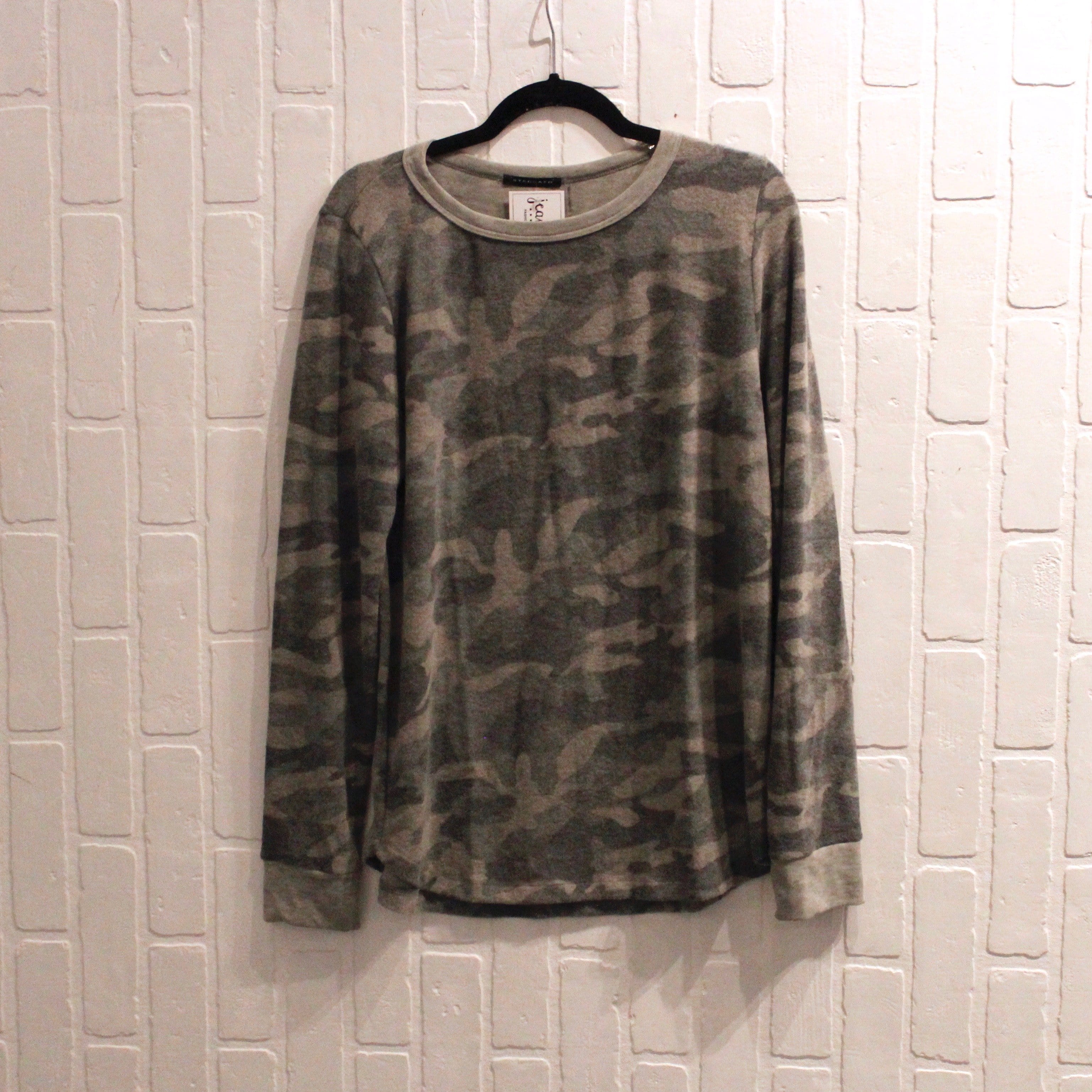 Soft Camo Top