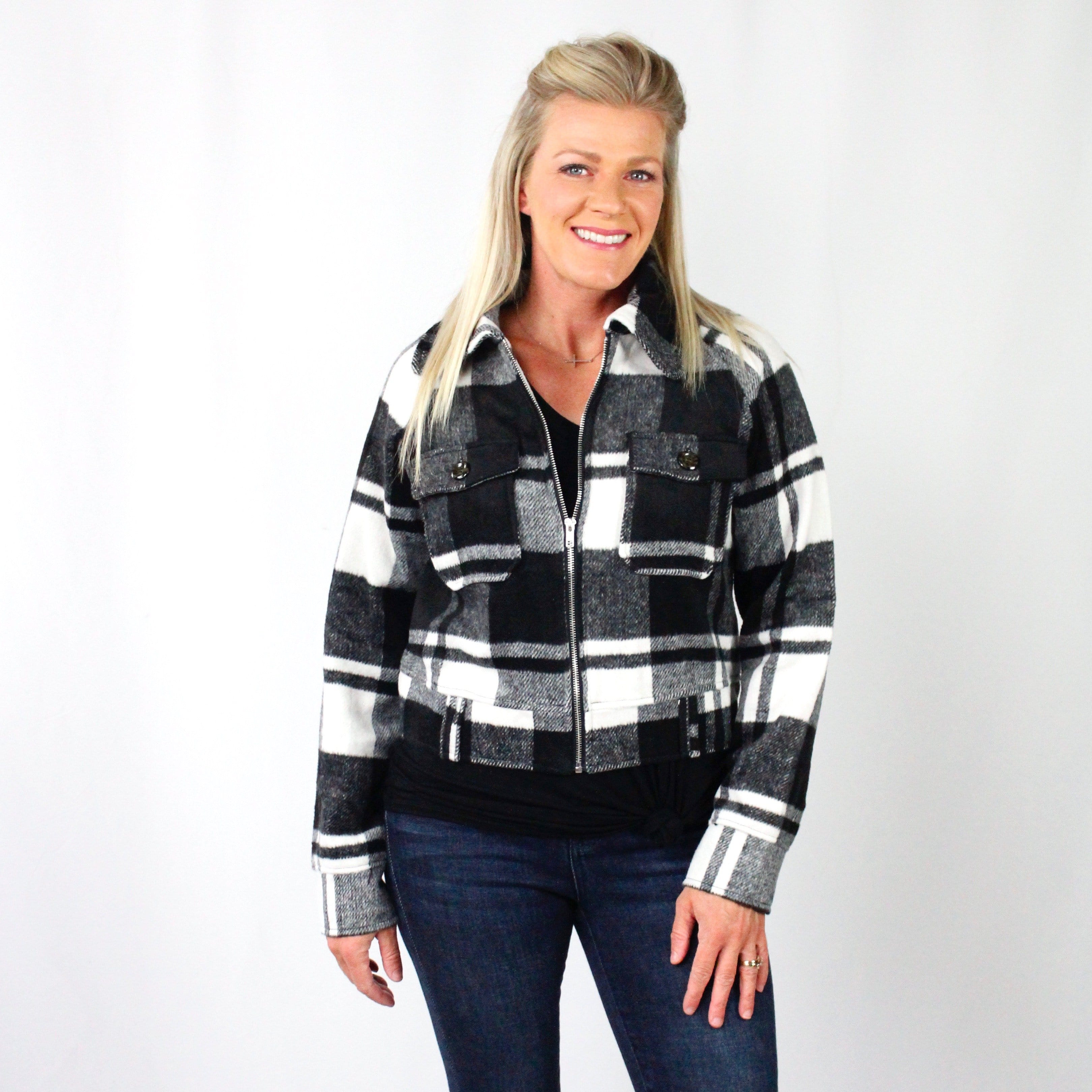 Black & White Plaid Zipper Jacket
