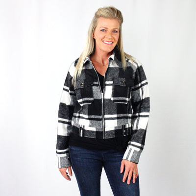 Black & White Plaid Zipper Jacket