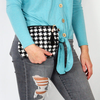 Houndstooth Wristlet Pouch Bag