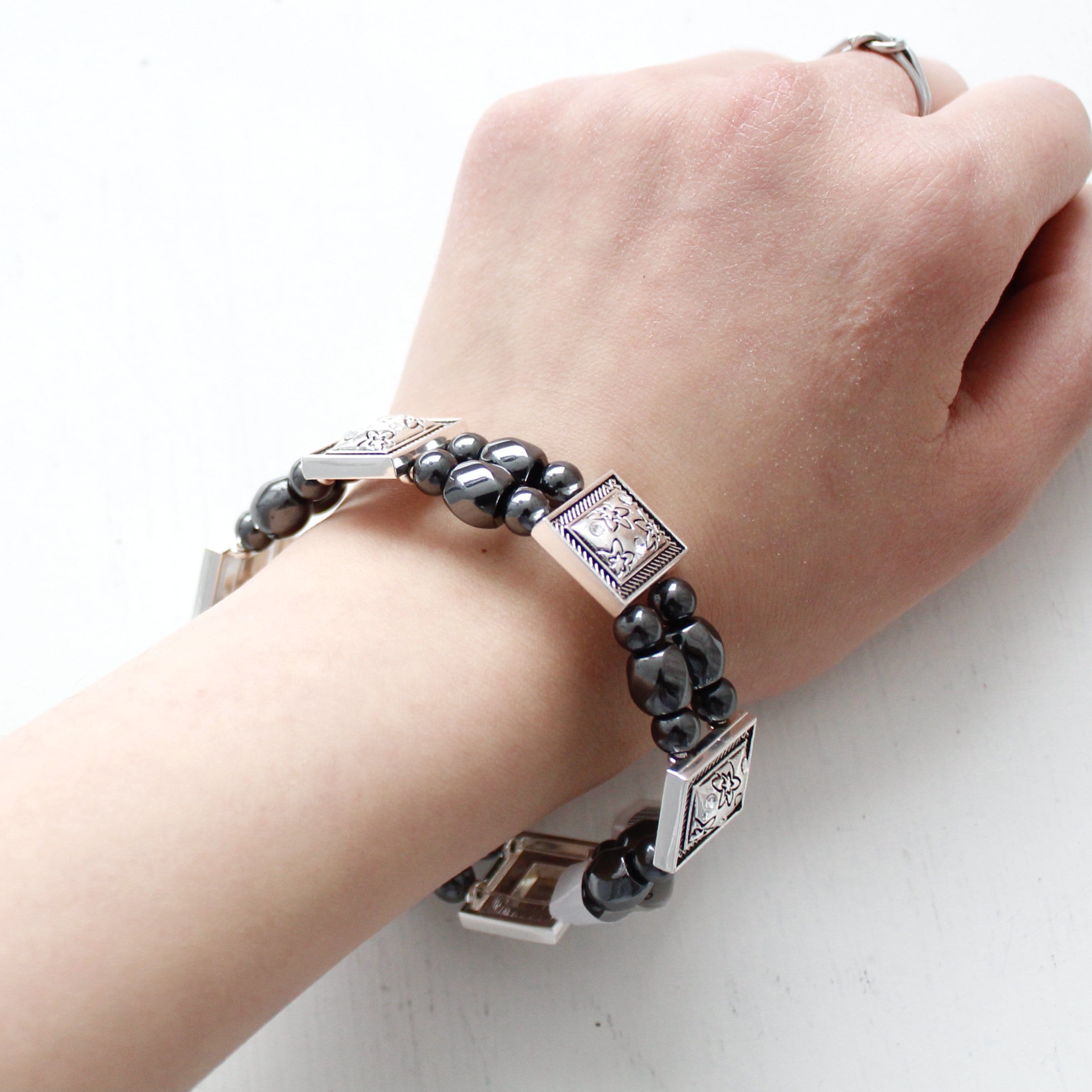 Floral Mix Magnetic Bracelet