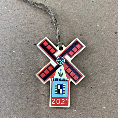 Tulip Time Ornament