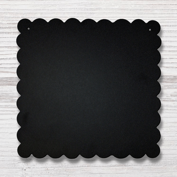 18X18 Scallop Memo Board