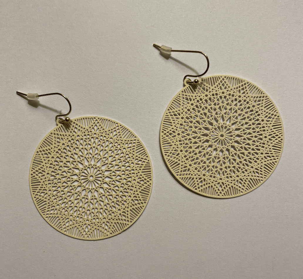 Ivory Circle Earring