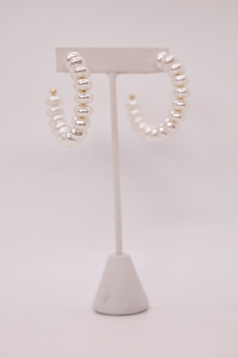 Oh My Pearl Hoops