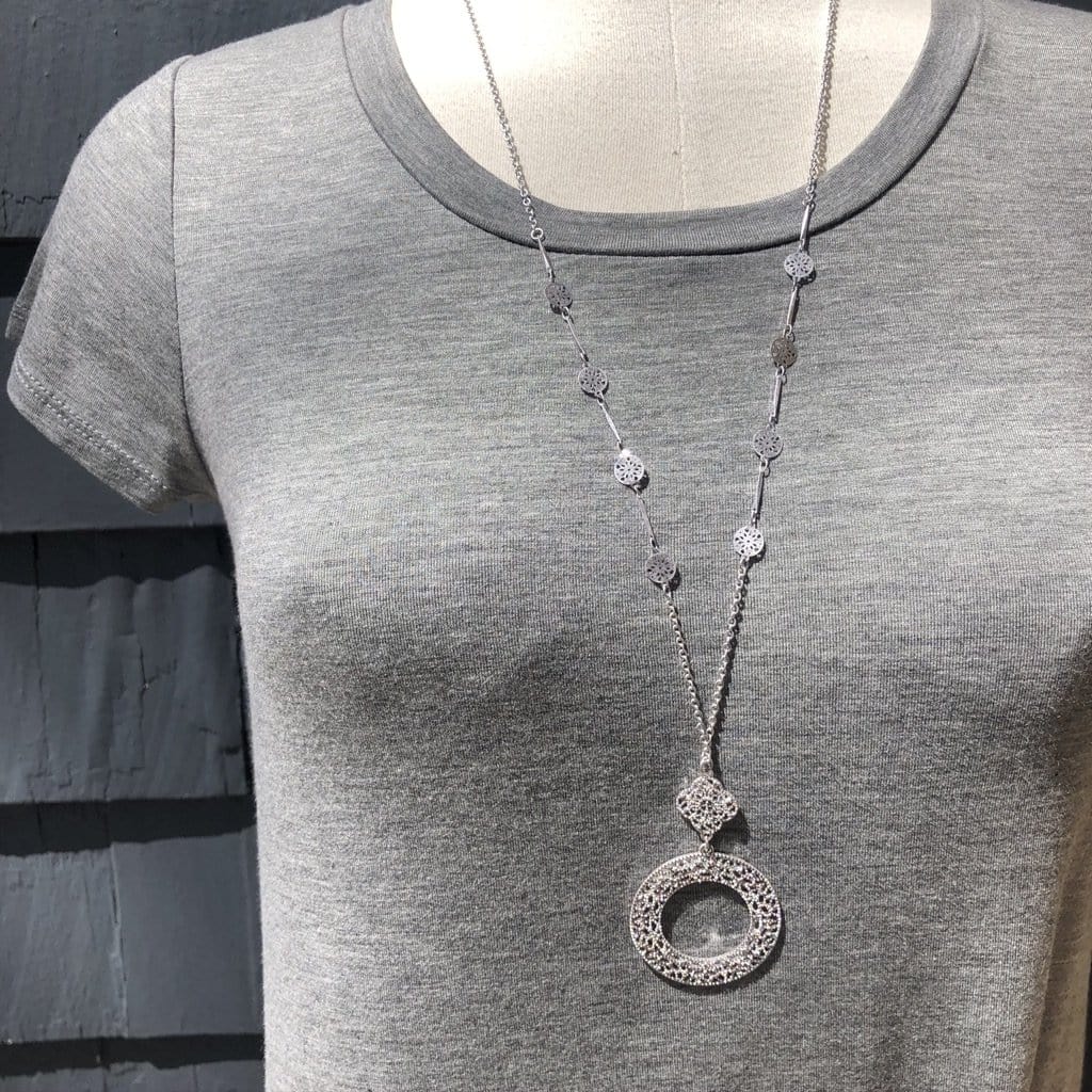 Circle Pendant Necklace