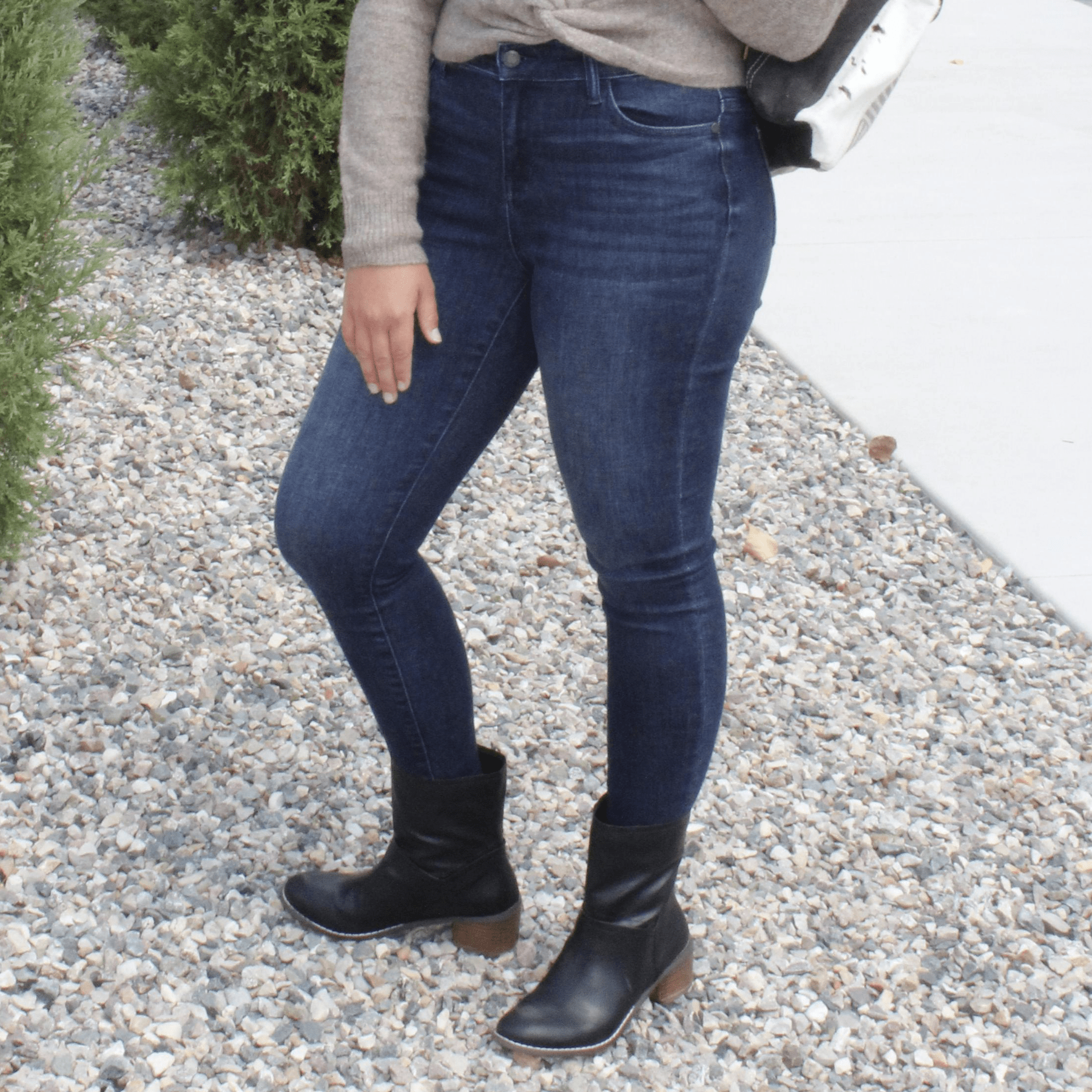 High Waist Super Dark Skinny