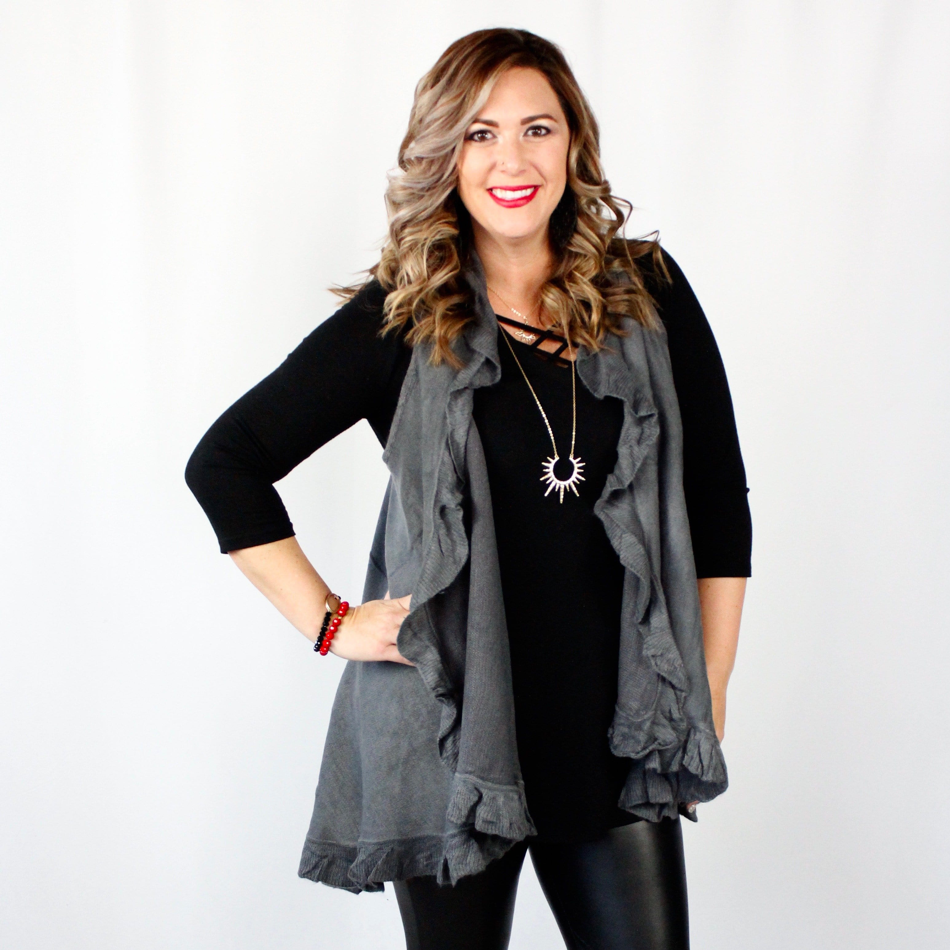 Basic Ruffle Vest