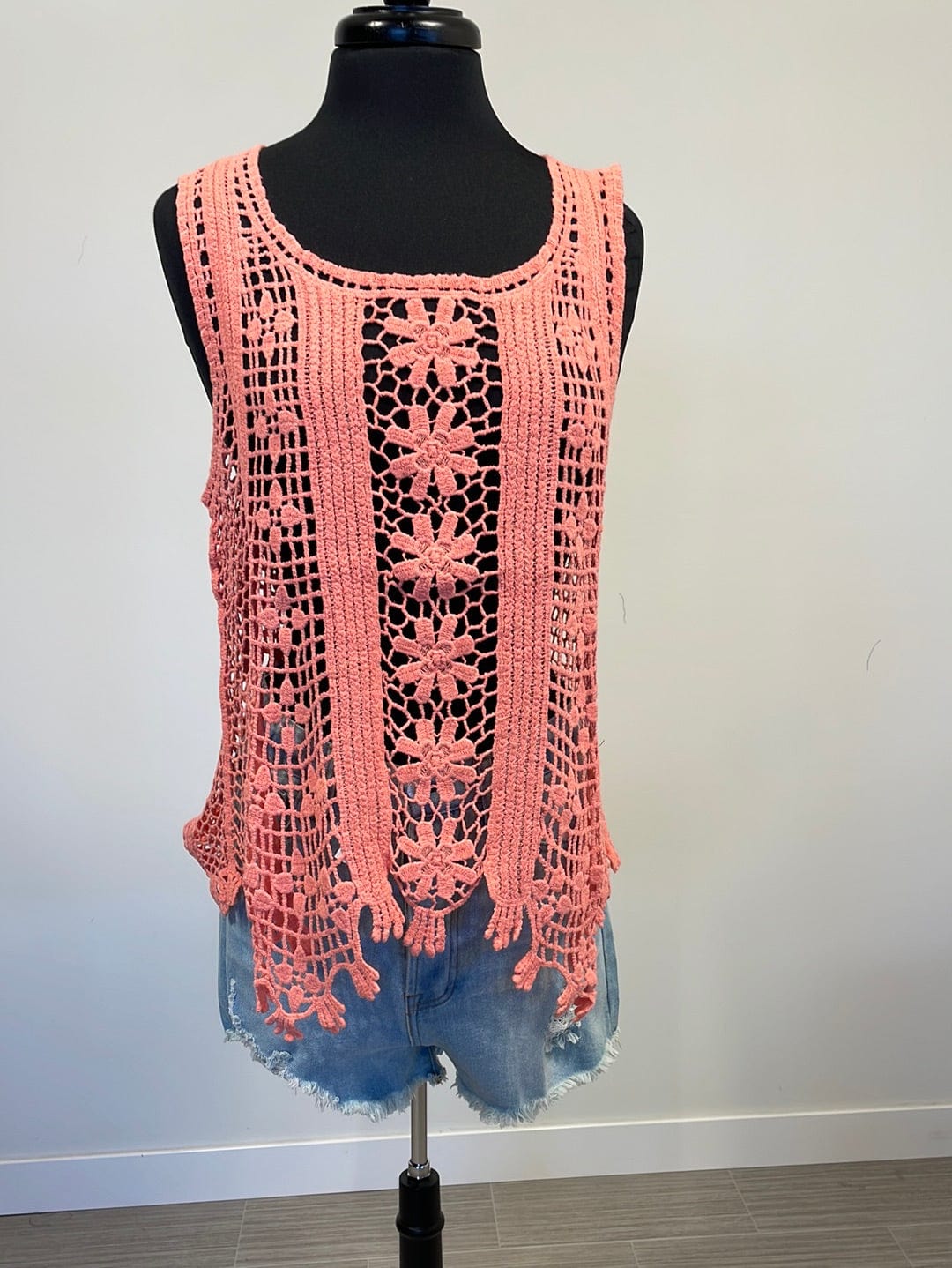 Coral Crochet Tank