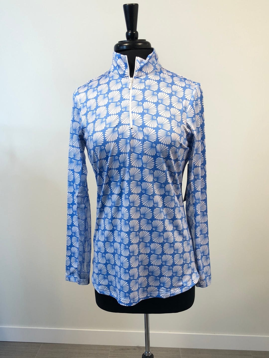 Sea Shells Zip Top