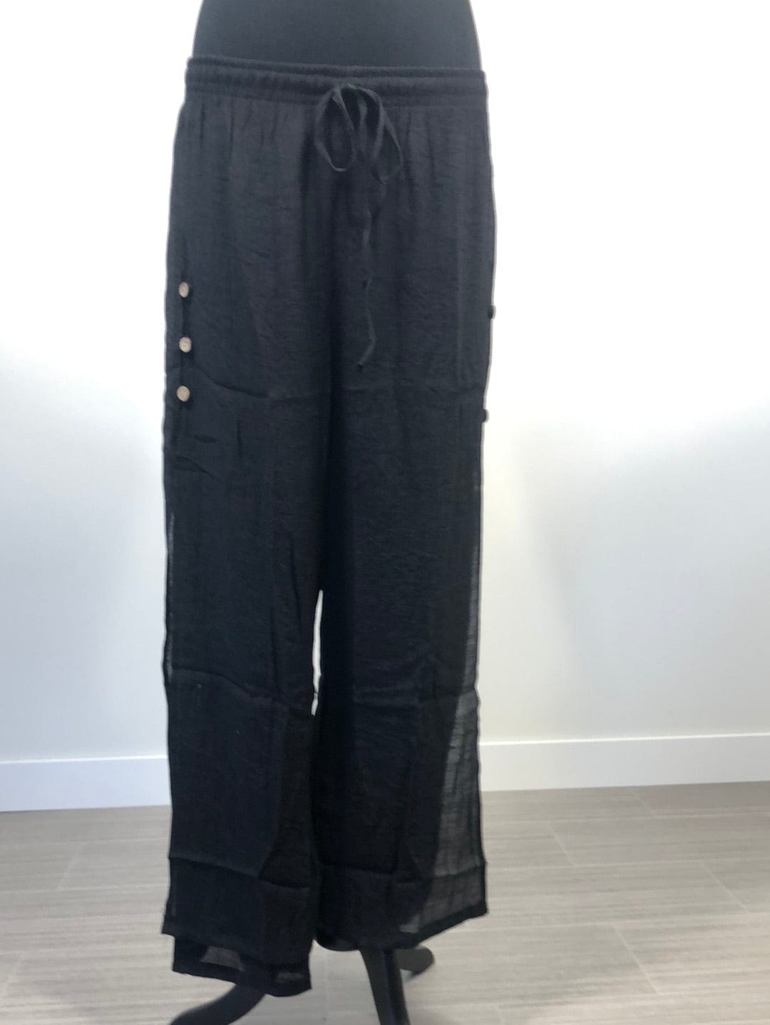 Black Beach Breeze Pant