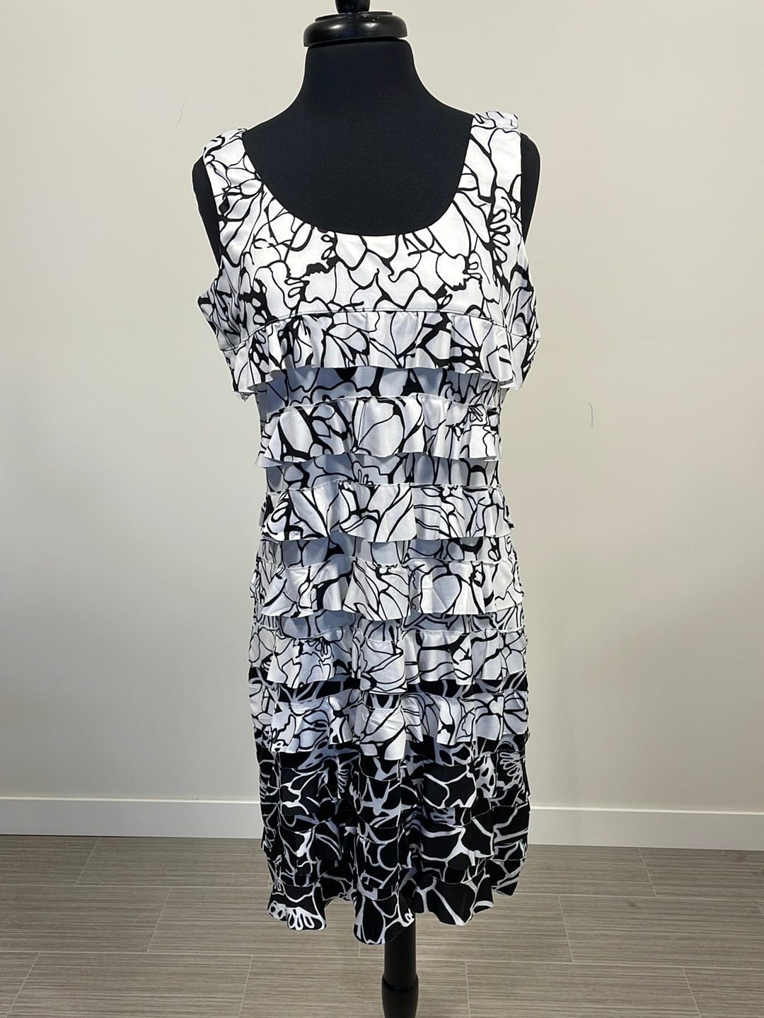 Black & White Floral Ruffle Dress