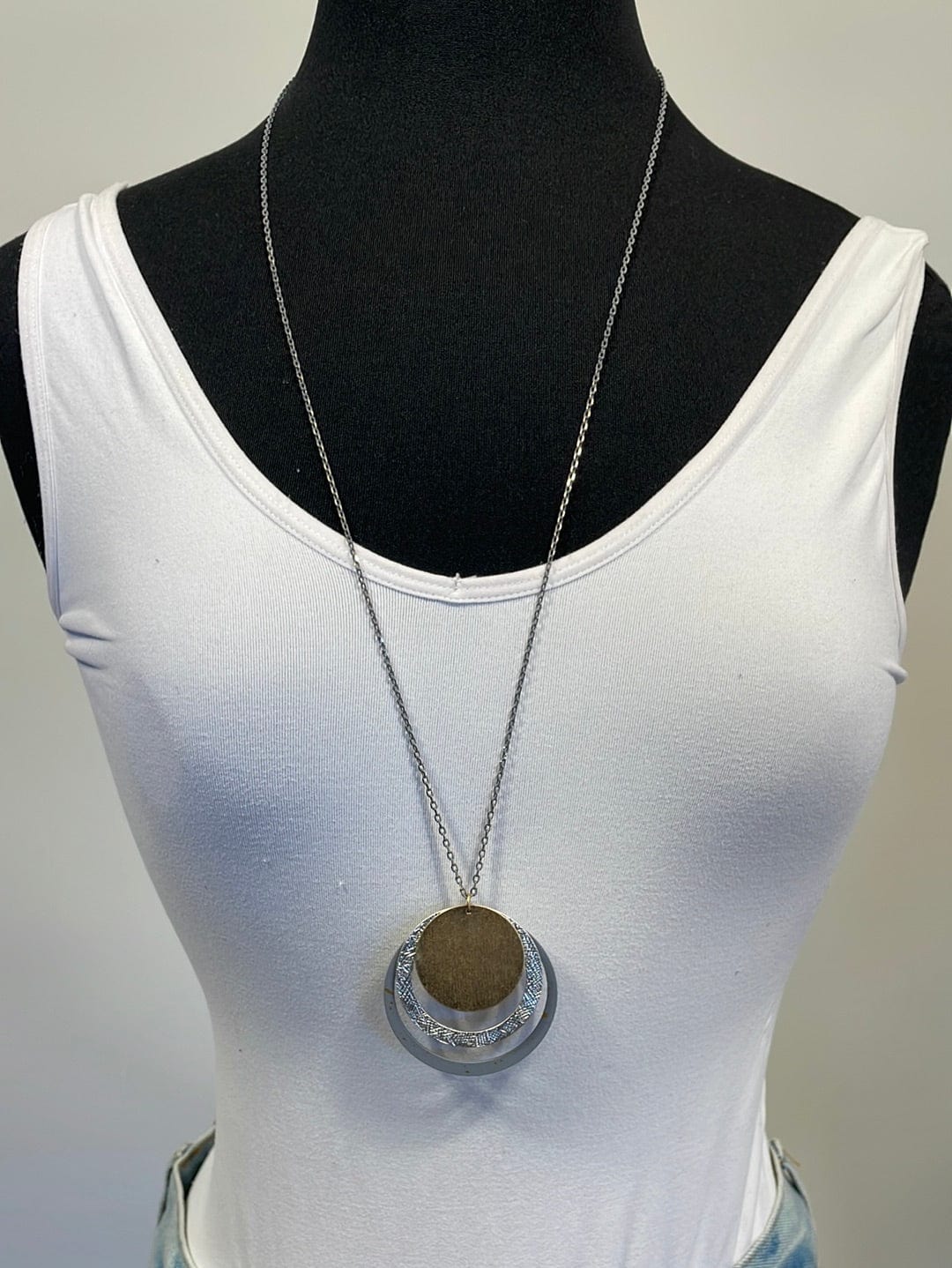 Gray Speckle Necklace